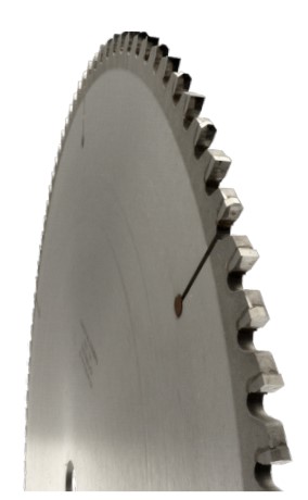 Lame circulaire HW Ø500 Ep.4.4 x 3.8 Z72 Dent.Trap.Plate (FZ/TR) Négatif d30 