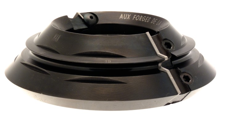 P.O. à profiler   à plaquettes HW   Bouvetage   45°  Ø 160  d 50  Z 2 Rot. Droite